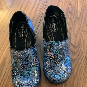 Easy Works shoes by Easy Street size 7 ww